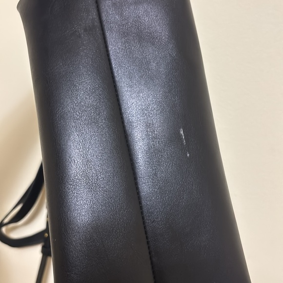 Madewell zip-top medium transport leather tote - Picture 6 of 6